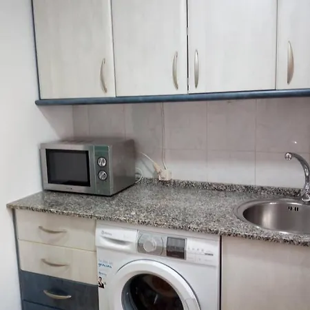 Apartamento Piso Cerca De La Playa Victoria *